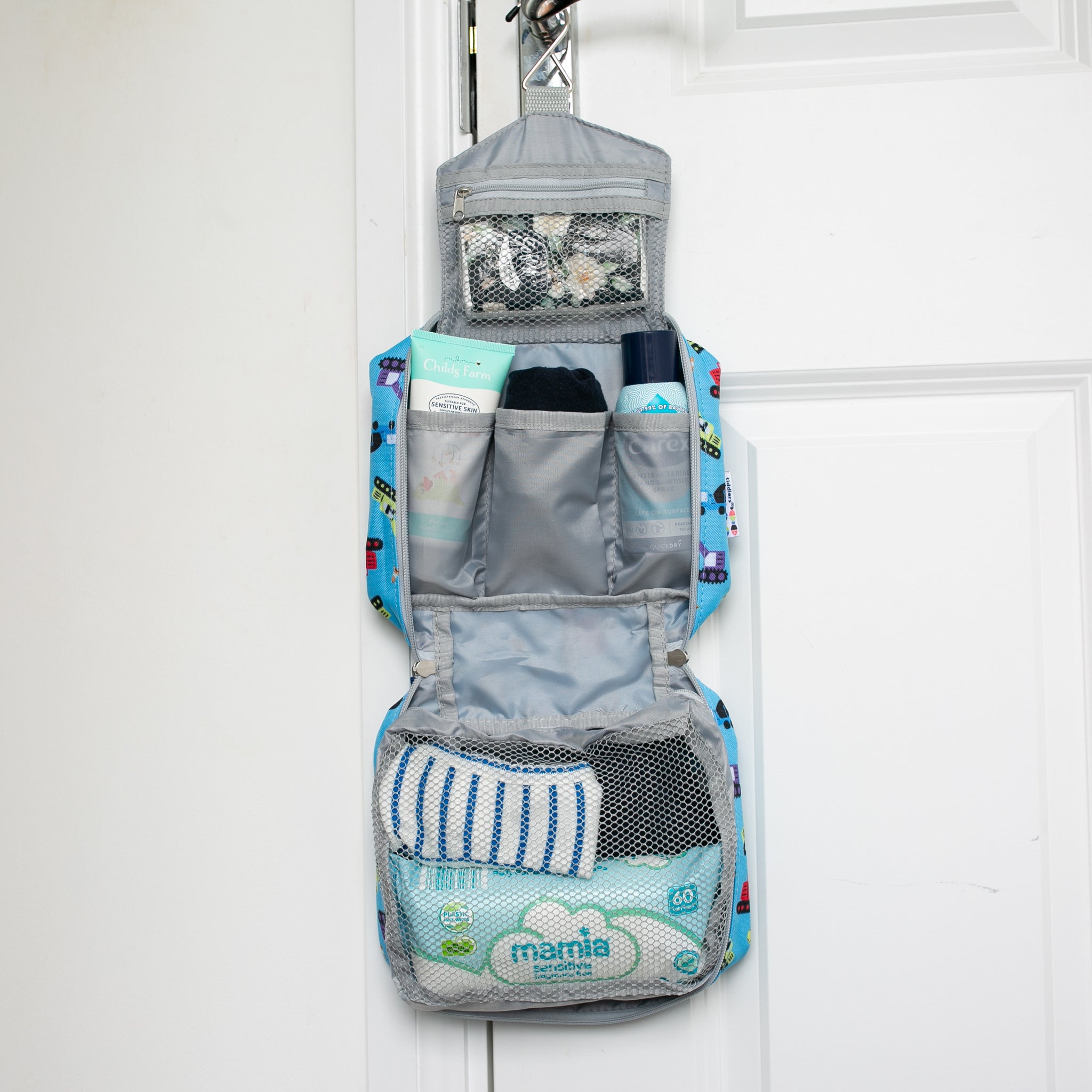 Kids toiletry bag online